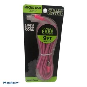 Glow In The‎ Dark Pink Micro USB Charging Cord NWT